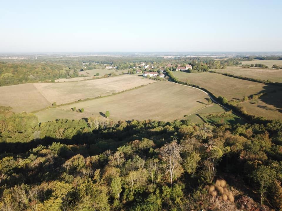 Bed and Breakfast La Ferme De Montard Montmorot Exterior foto